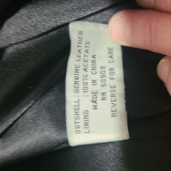 Like New Leather Trench Coat - Picture 11 of 11